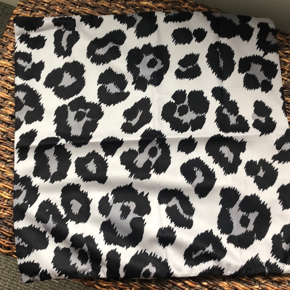 Pillow cover